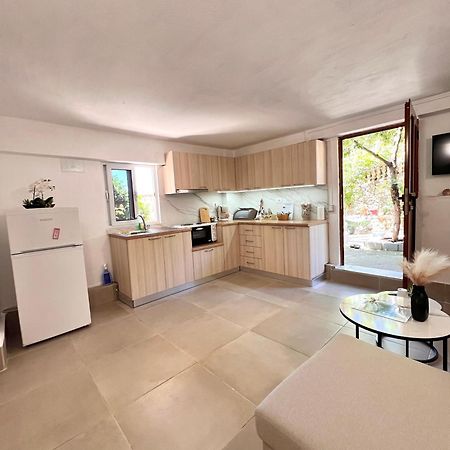Petra Oliva Apartment Dhermi Ngoại thất bức ảnh