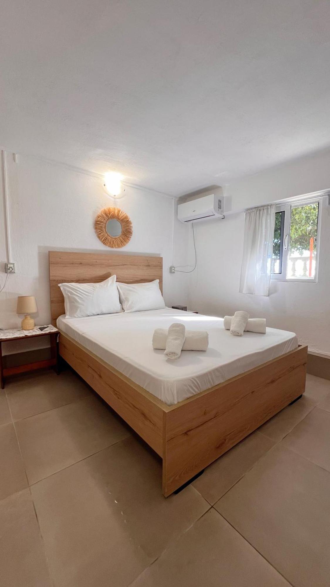 Petra Oliva Apartment Dhermi Ngoại thất bức ảnh