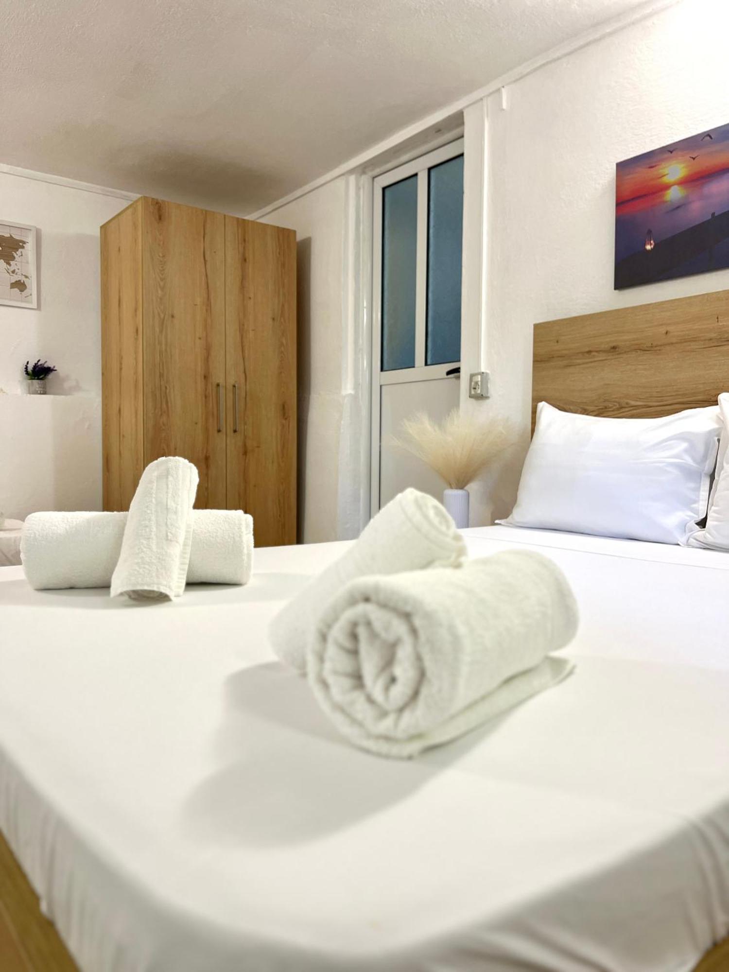 Petra Oliva Apartment Dhermi Ngoại thất bức ảnh